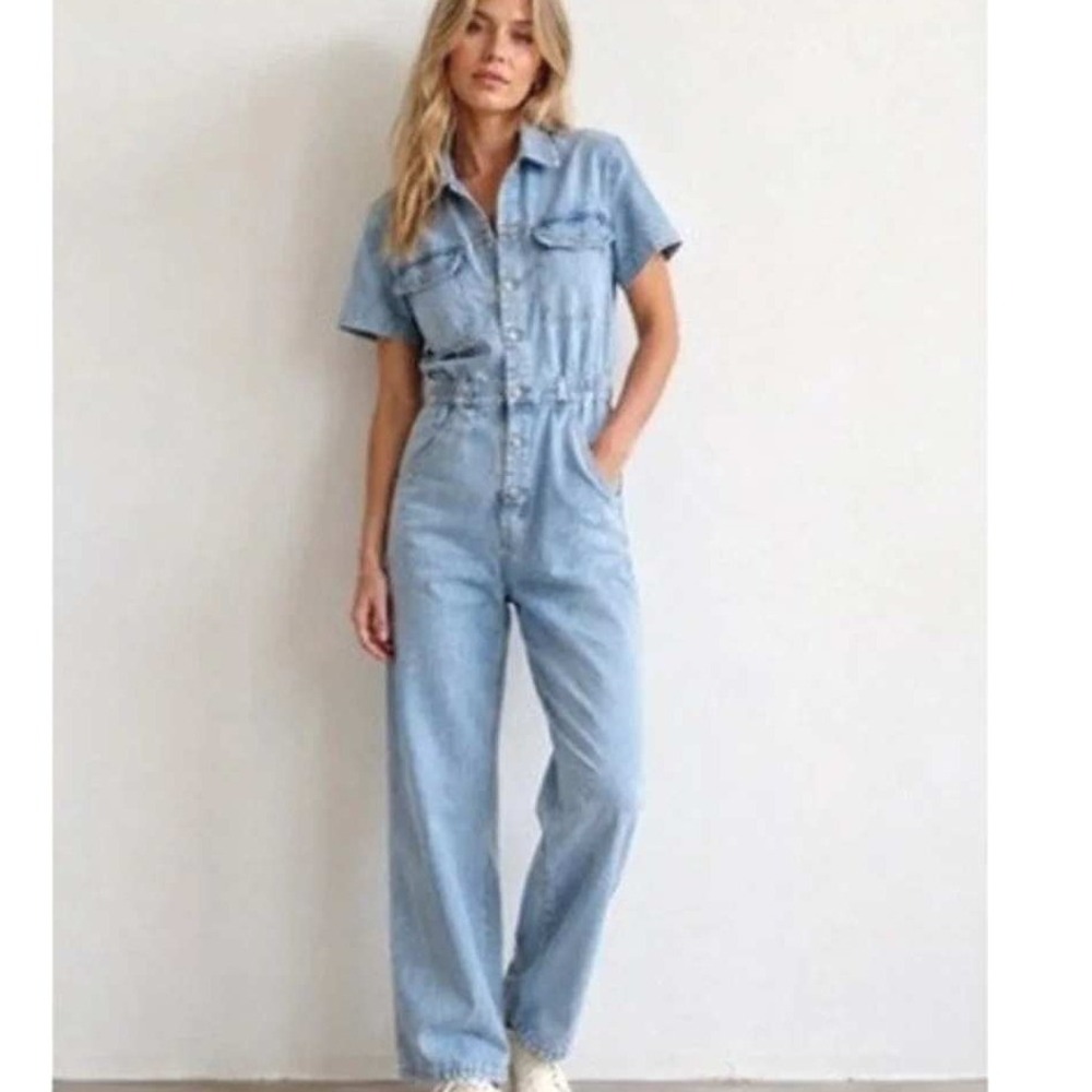 Free People We the Free Marci Denim Jumpsuit Light Wash Blue Utility M Pockets